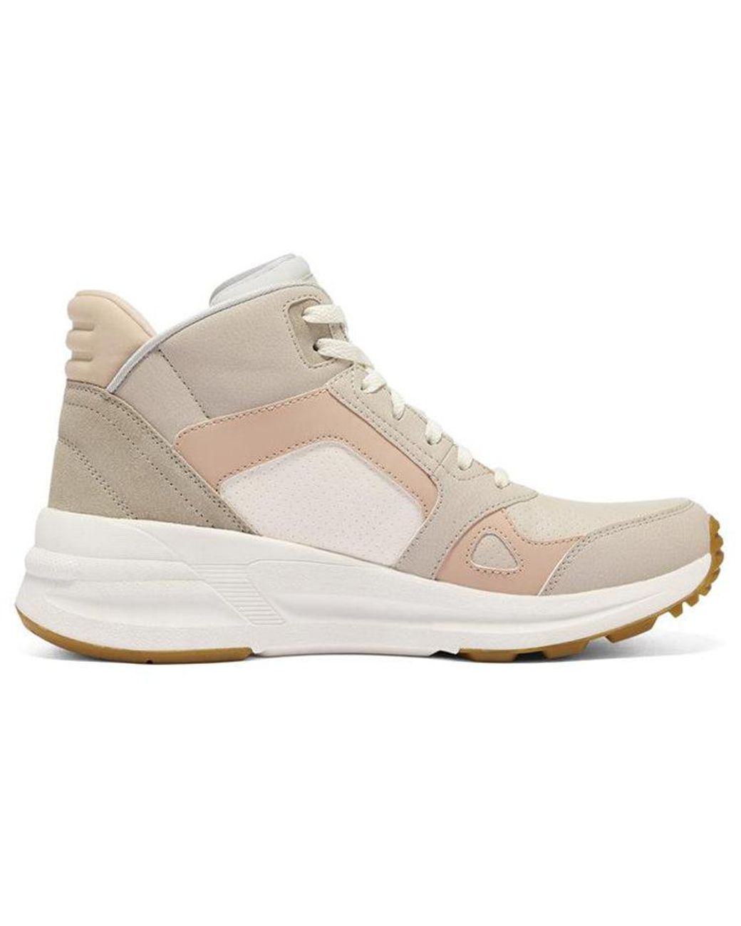 Women's White (Wmns) Global Jogger High-Top Daddy Shoes