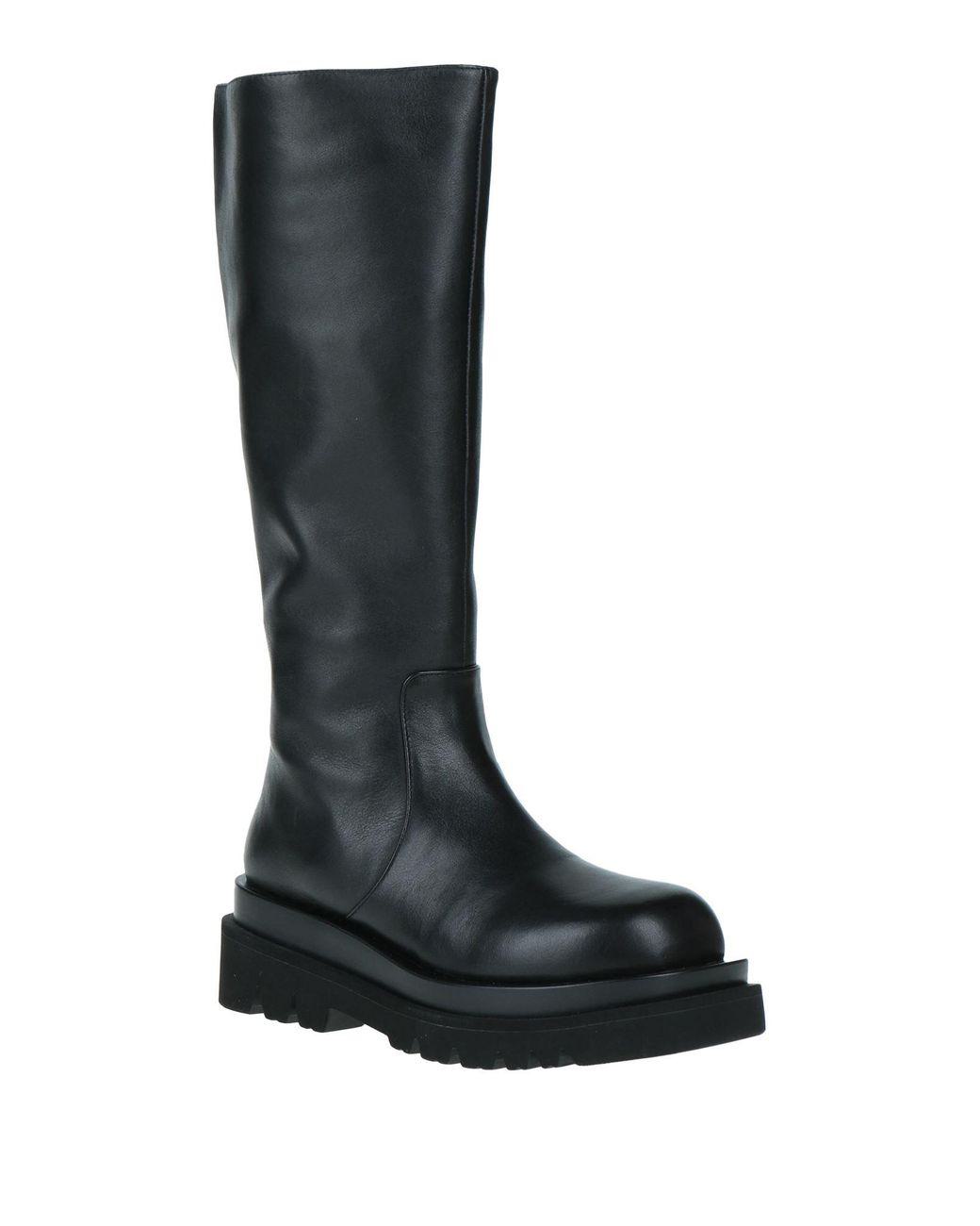 Women's Black Boot