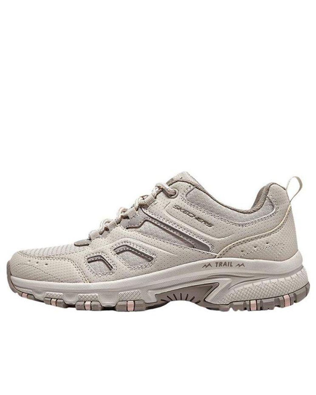 Women's White (Wmns) Hillcrest 'Taupe'