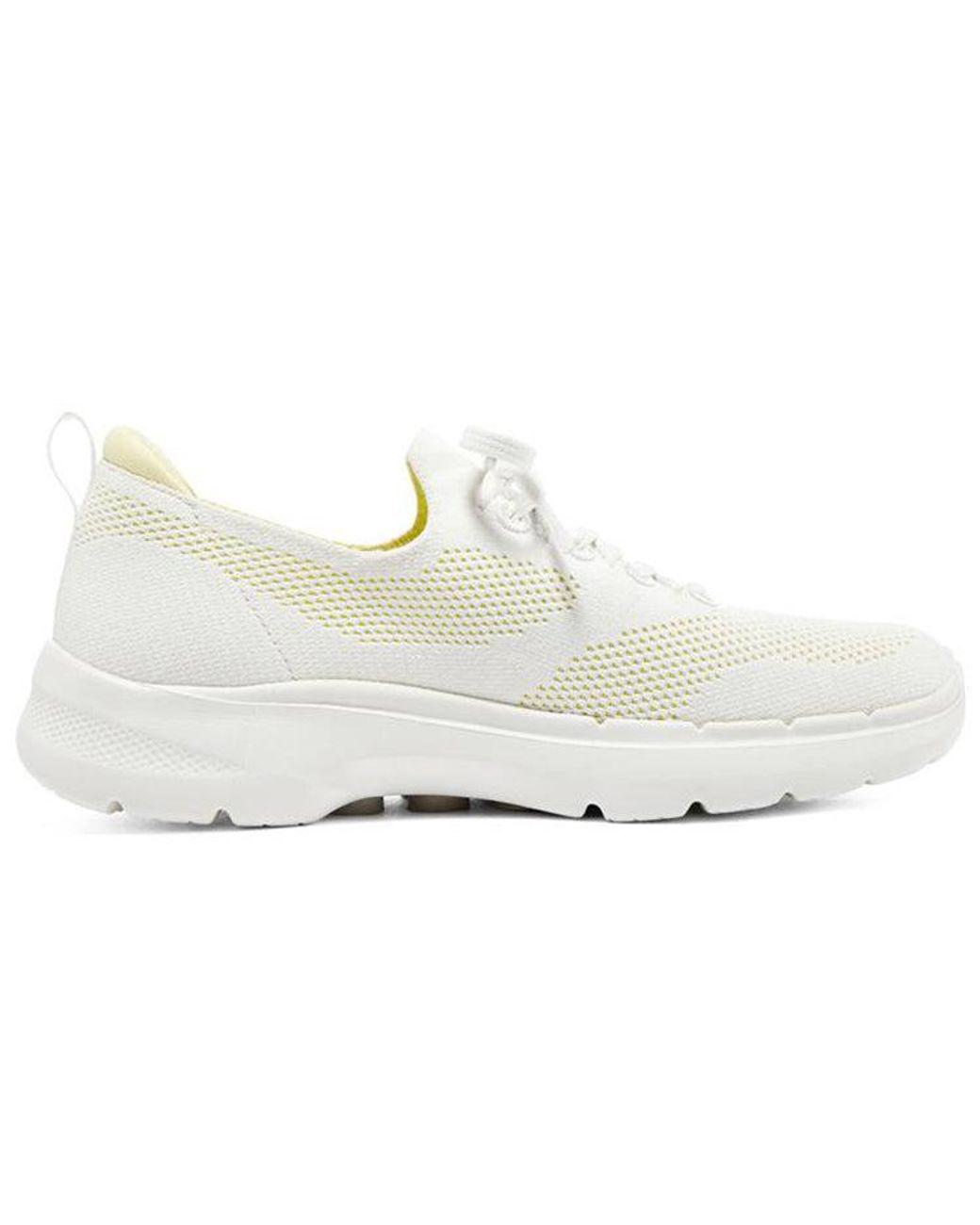 Women's White (Wmns) Go Walk 6 Hyper Burst