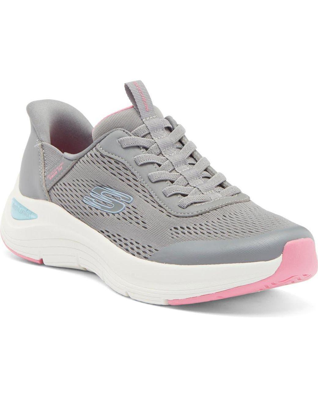 Women's Gray Slip-Ins: Arch Fit 2.0 Look Ahead Sneaker