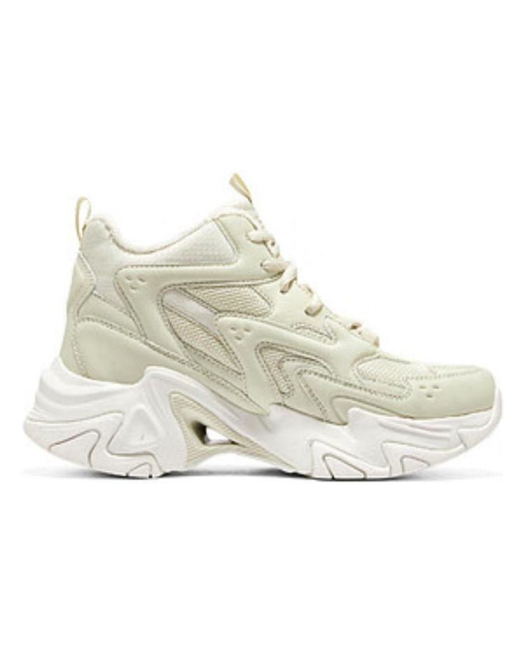 Women's Metallic (Wmns) Stamina V6