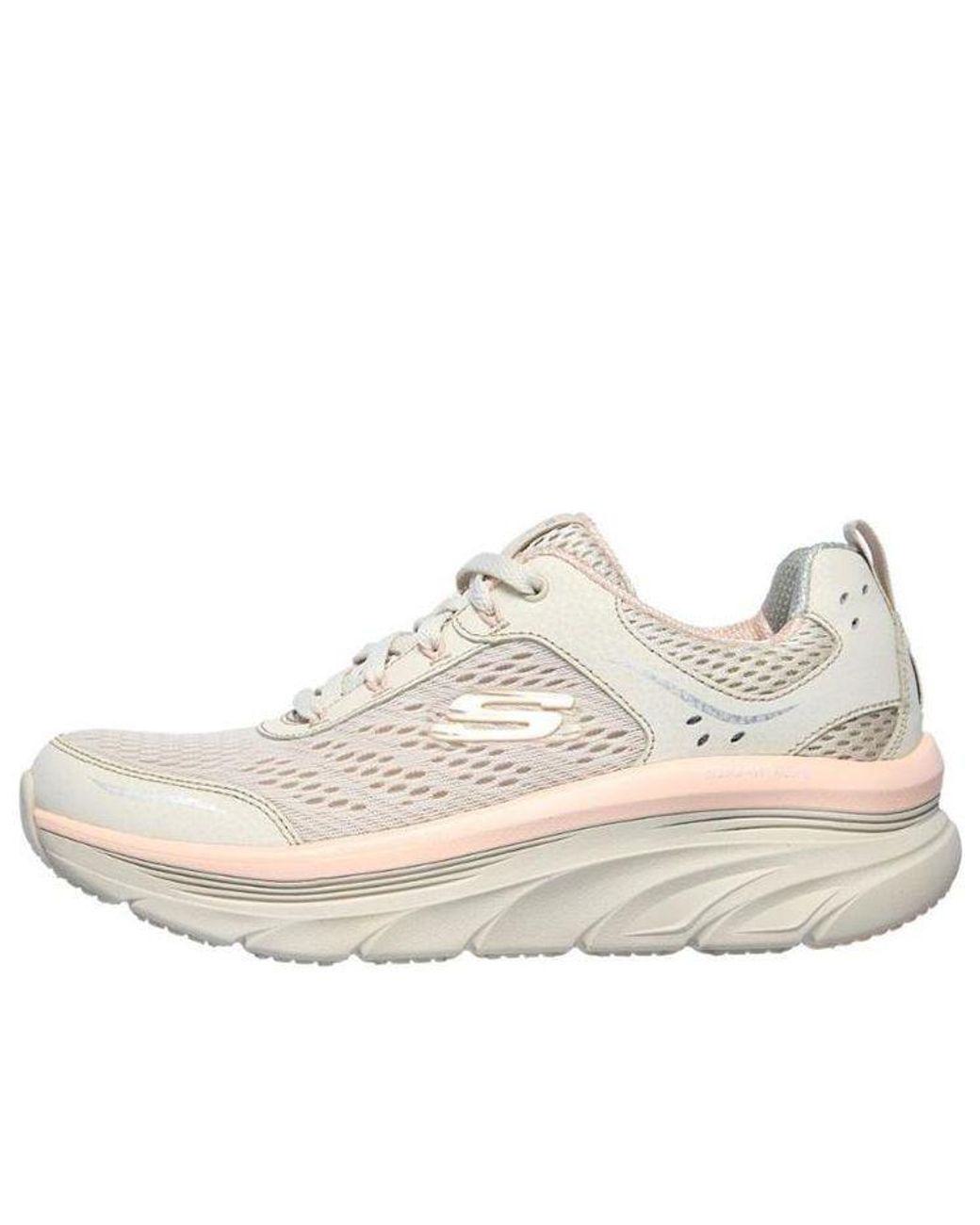 Women's White (Wmns) Relaxed Fit D'Lux Walker Low Top