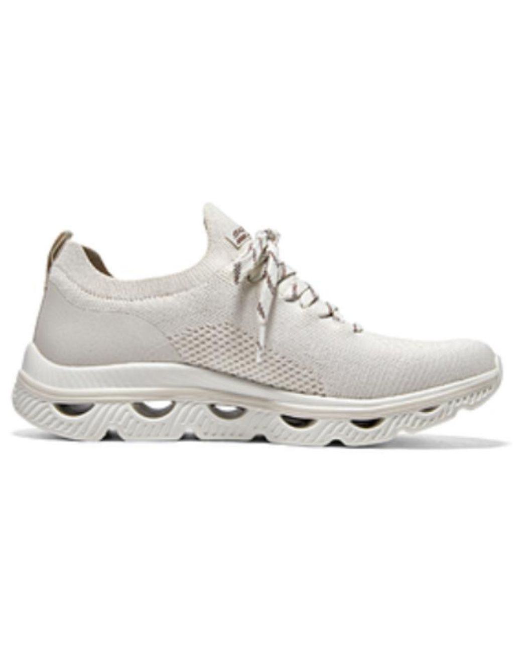 Women's White (Wmns) Bob's Sport Arc Waves Shoes 'Light'