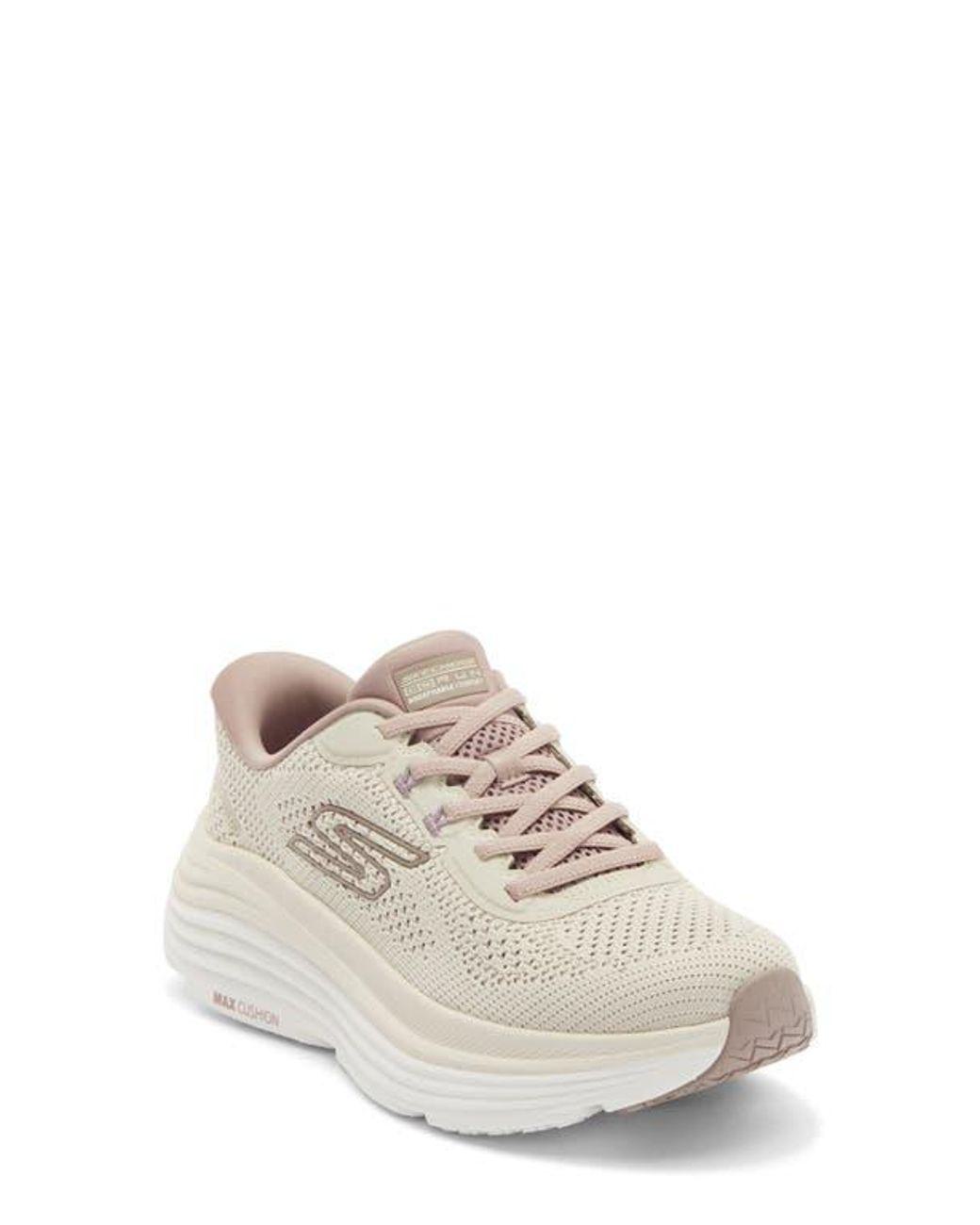 Women's White Swift-Fit Max Cushioning Endeavor Sneaker