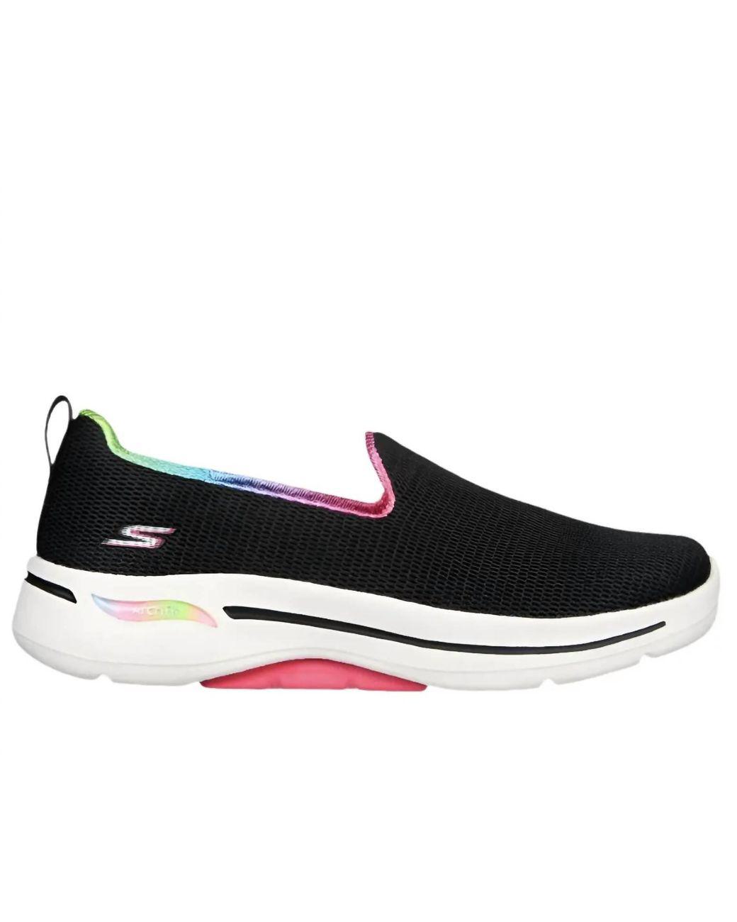 Women's Black Go Walk Arch Fit-Wild Energy Shoe
