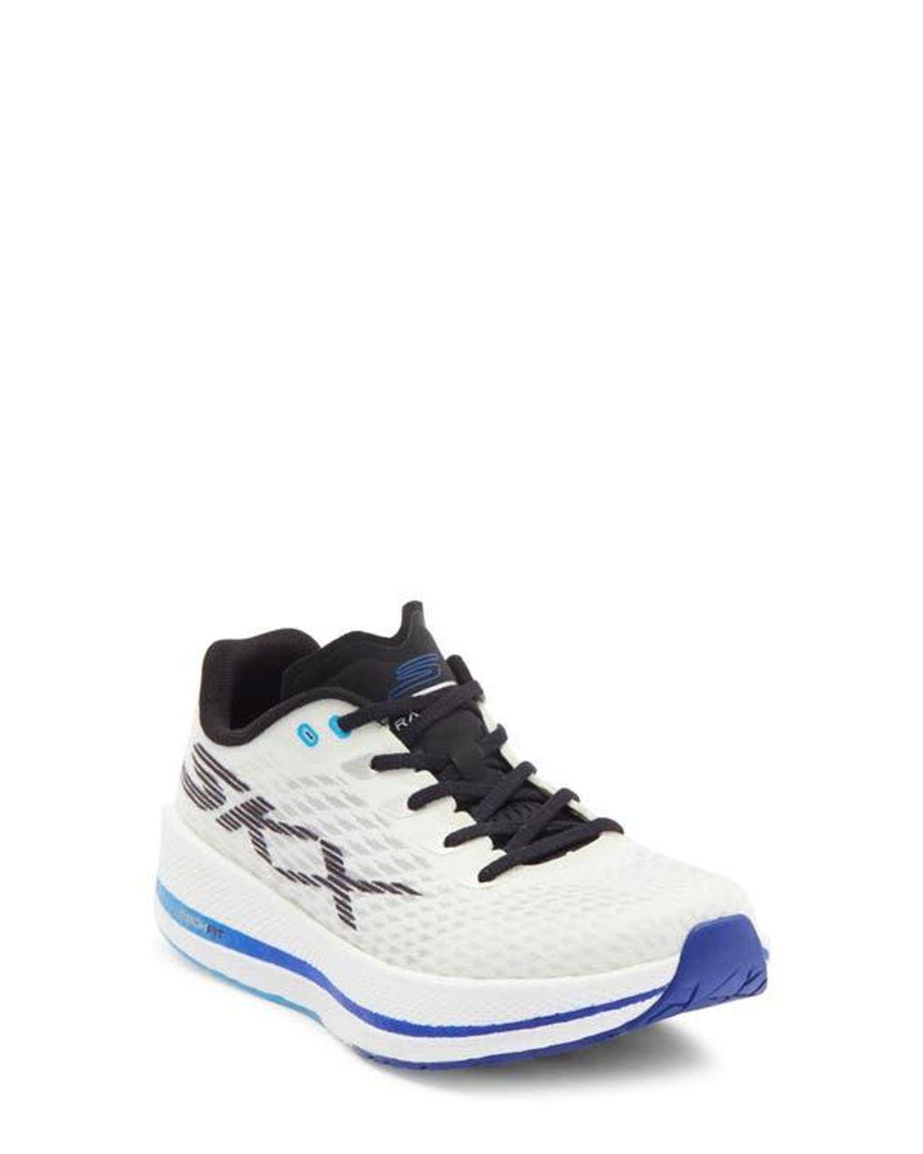 Women's White Go Run Razor 5 Running Shoe