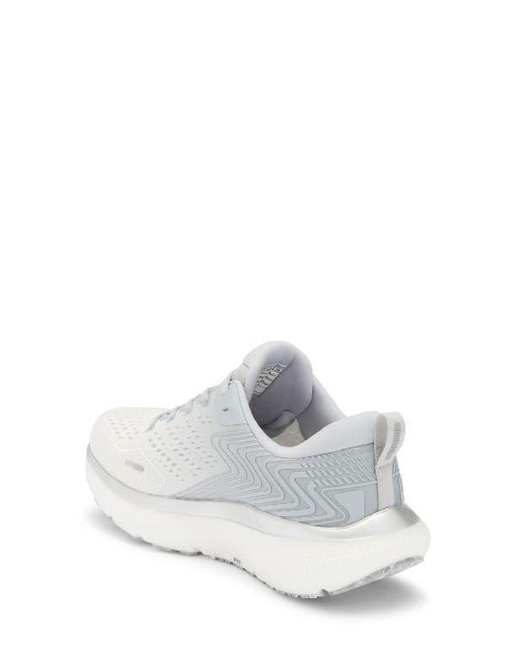 Women's White Go Run Max Ride 11 Running Shoe