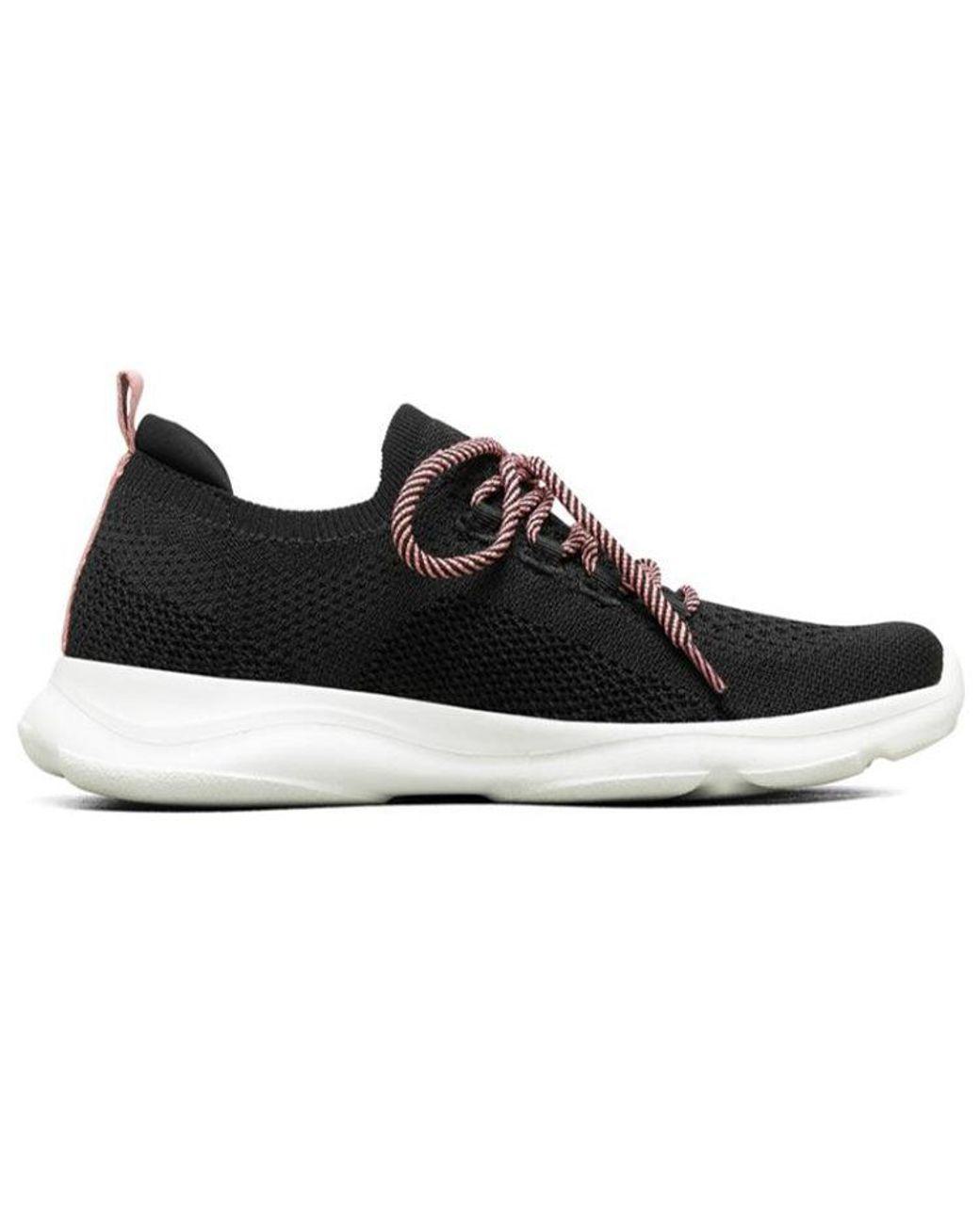 Women's Black (Wmns) Bobs Surge Running Shoes