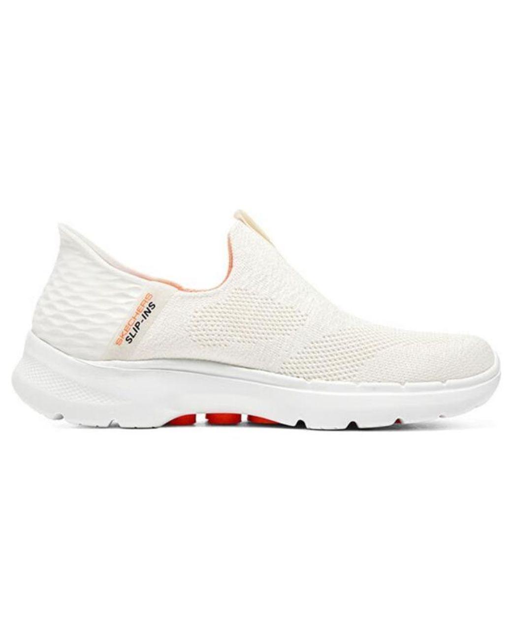 Women's White (Wmns) Go Walk 6 Slip