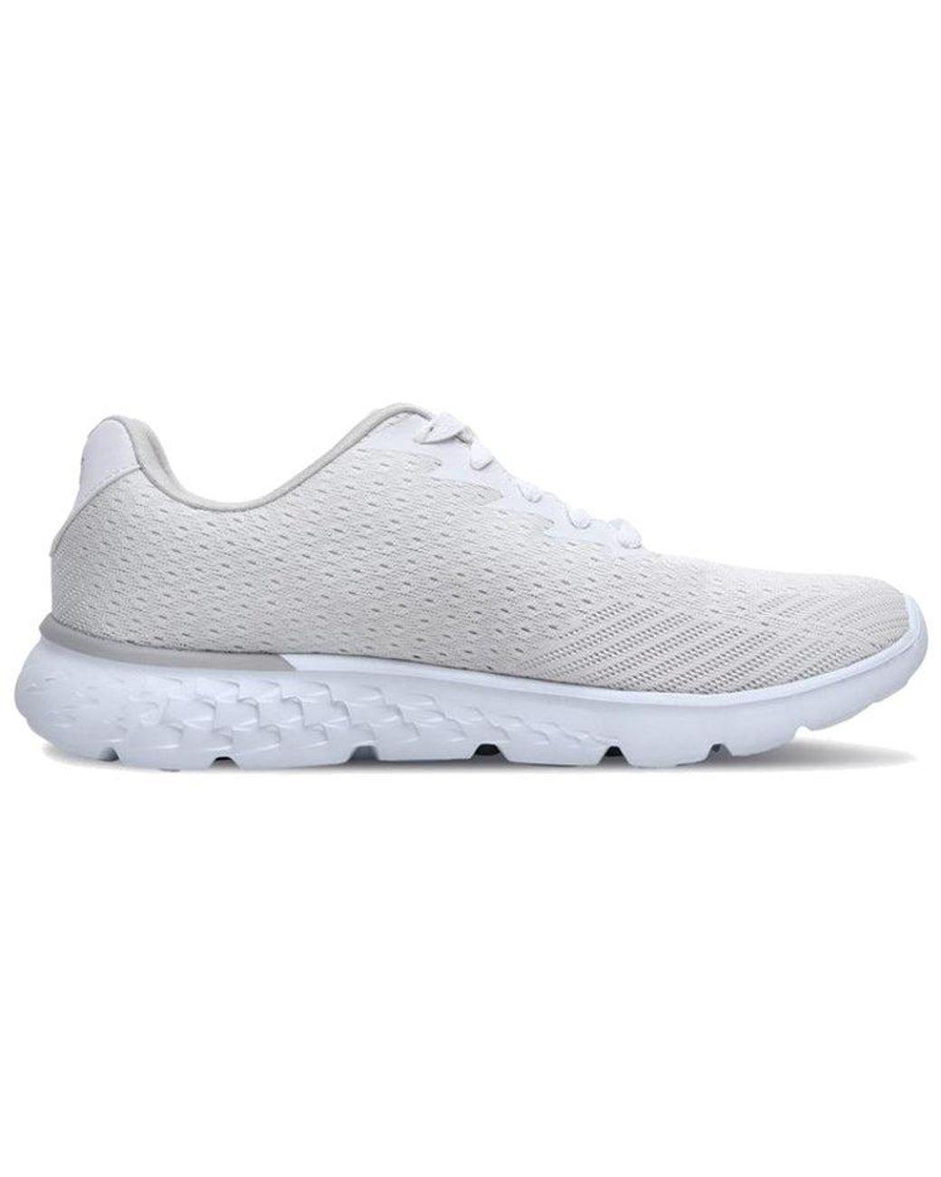 Women's White (Wmns) Go Run 400 Sole