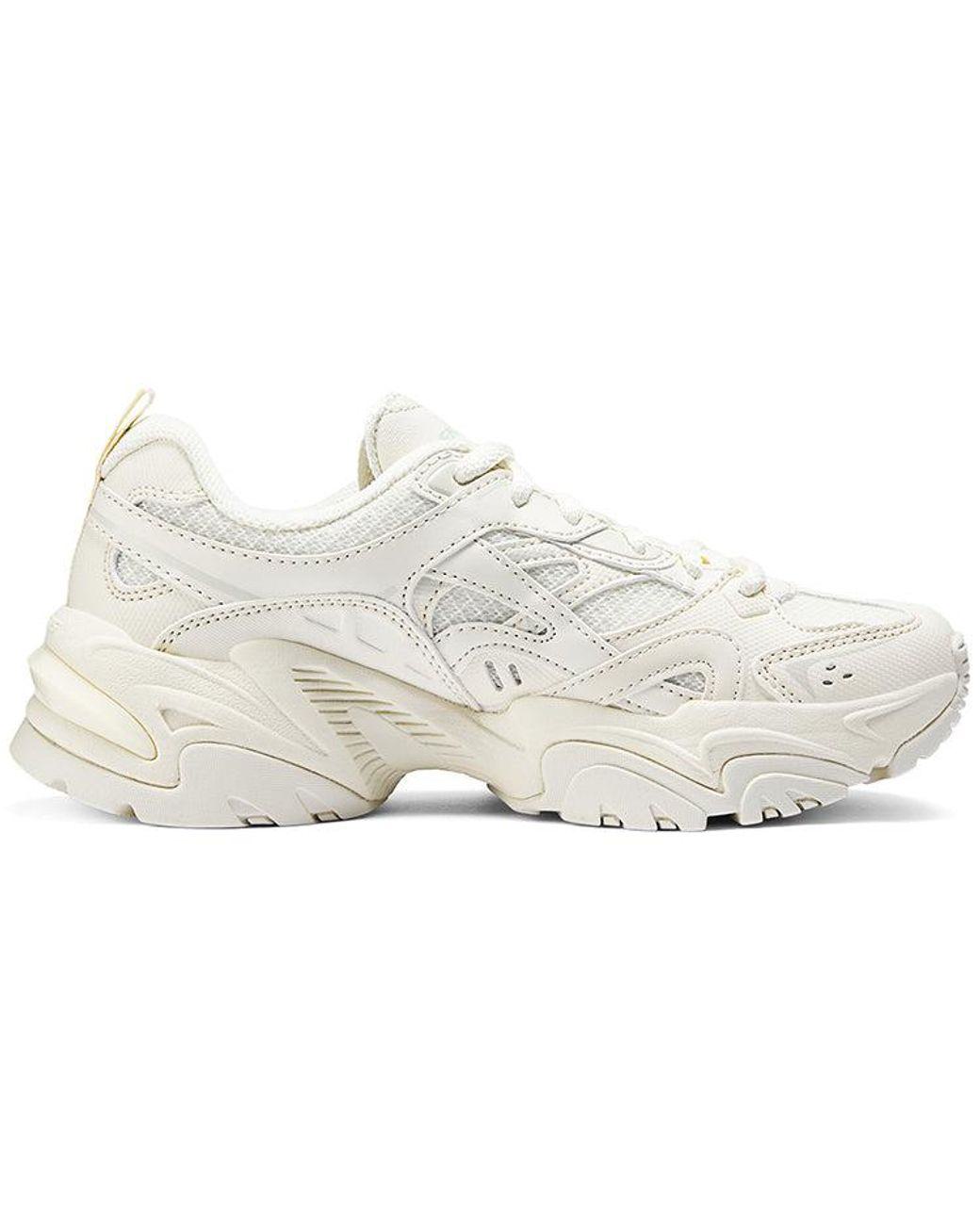 Women's White (Wmns) Stamina V2 Shoes 'Cream'