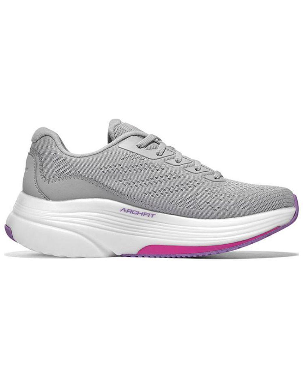 Women's White (Wmns) Go Walk Distance Walker