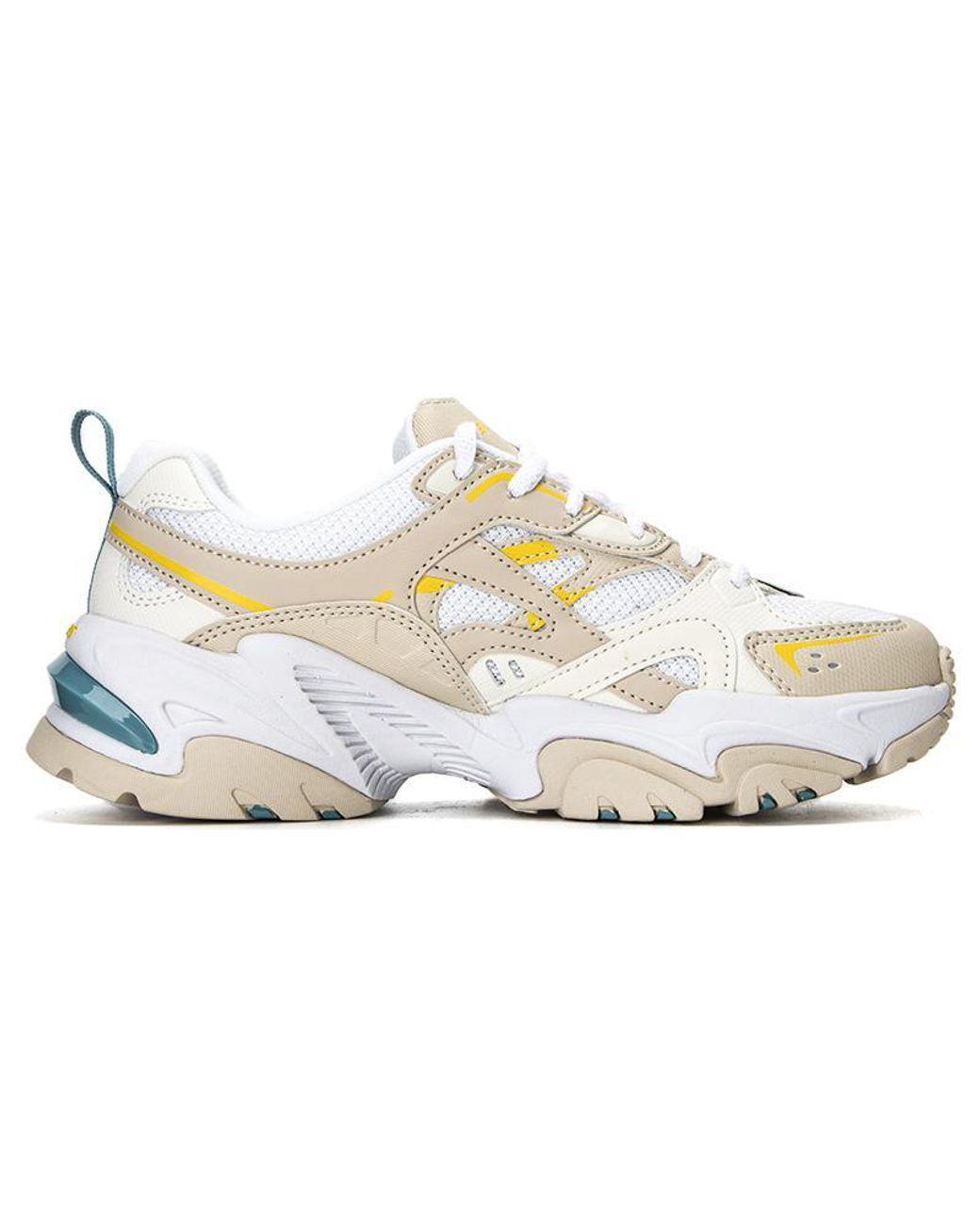 Women's White (Wmns) Stamina V2