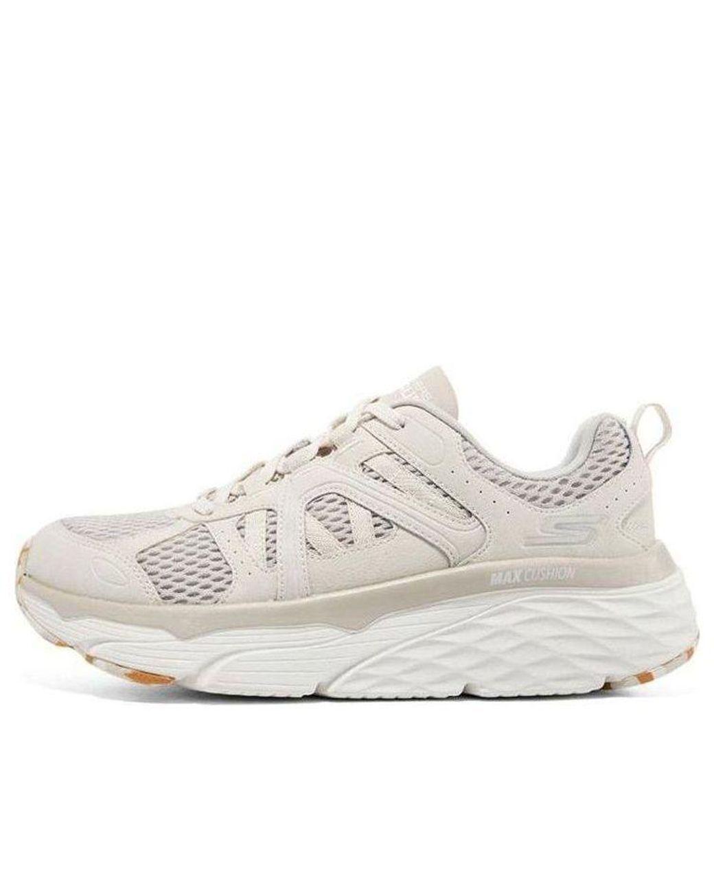 Women's White (Wmns) Max Cushioning Elite