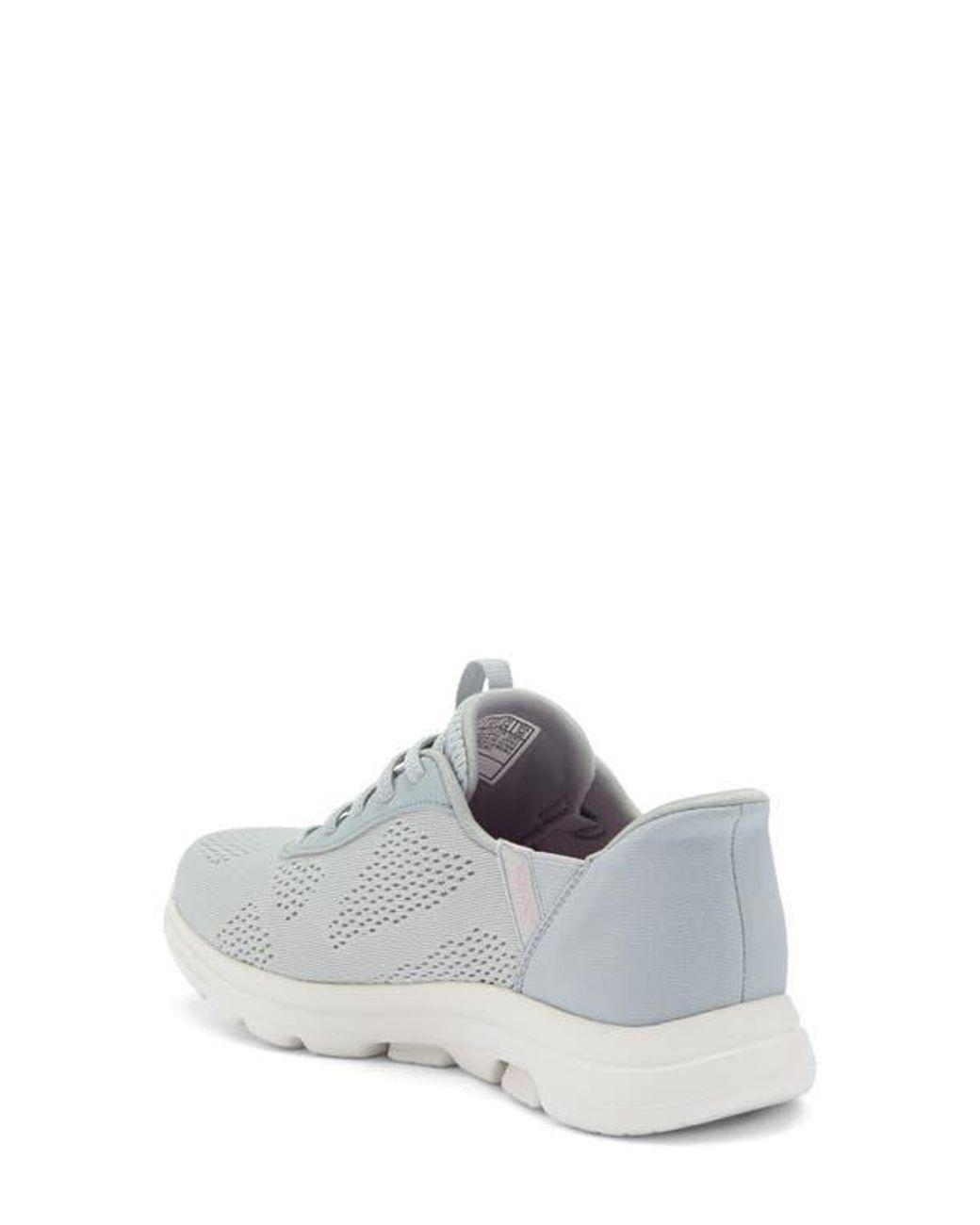 Women's White Swift-Fit Go Walk 5 Sneaker
