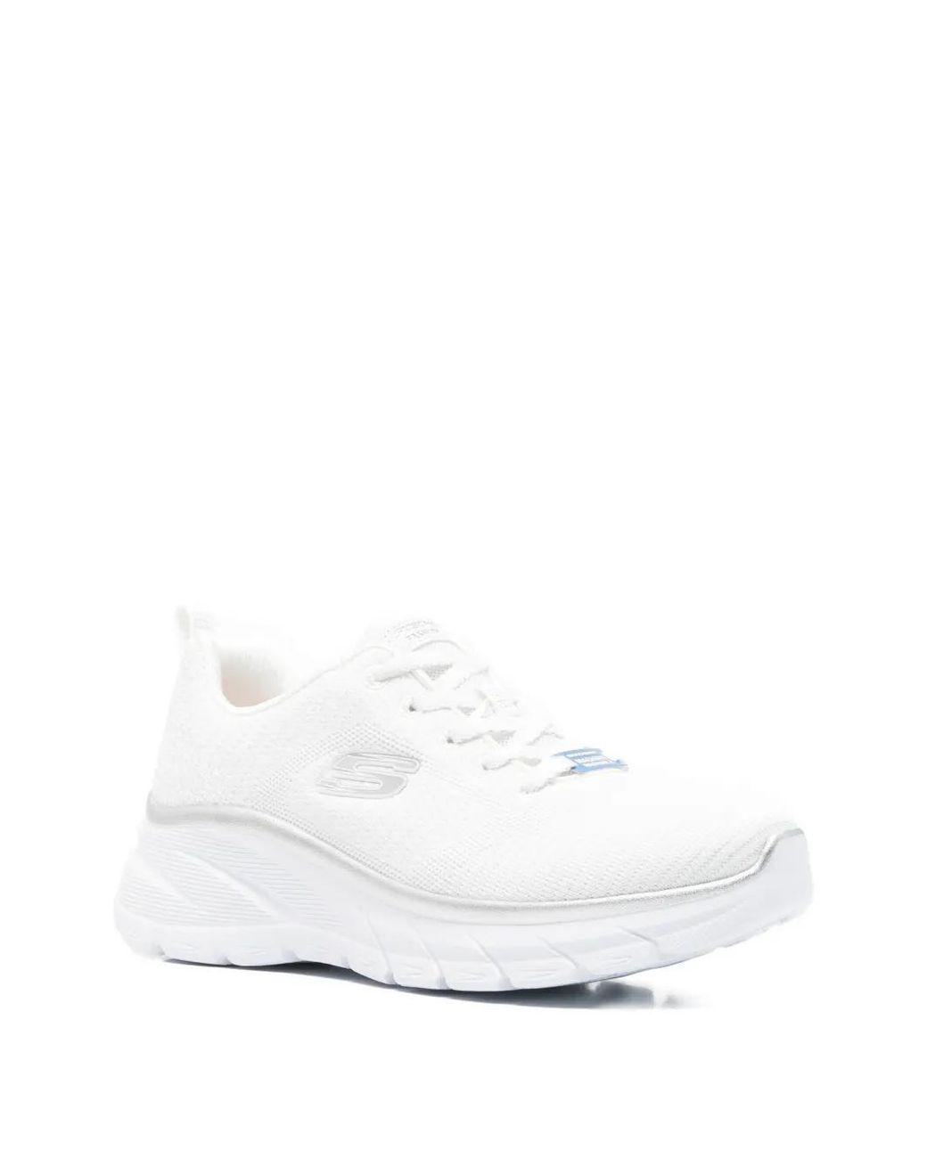 Women's White Fashion Fit 2.0 Moonlight Glow Sneakers