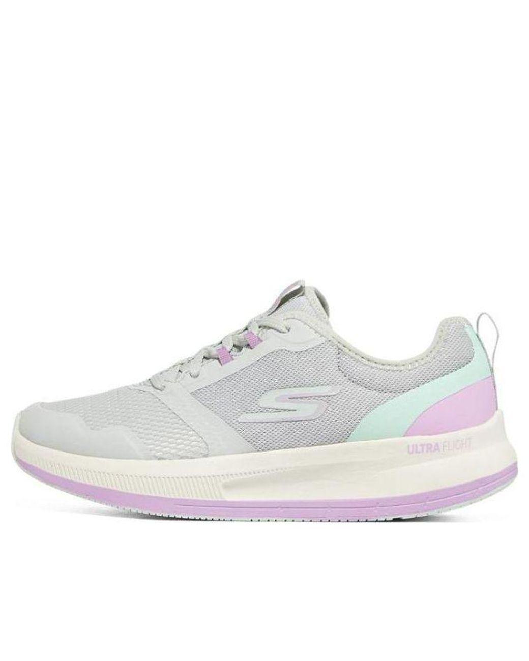 Women's White (Wmns) Go Run Pulse